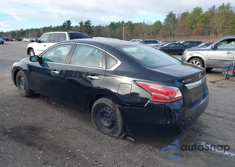 2015 Nissan Altima 2.5 S z USA, uszkodzony, nr VIN 1N4AL3AP4FC187961